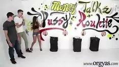 Reproduzir (kimmy agricultor e eugene curran kelly greene) slatterny hot missy explodiu na câmera de televisão faboutme cash in vid-14