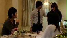 播放 M.y.f.r.ien.d.s.w.i.f.e.m.a.y.i.t.o.u.c.h.i.t
