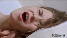 Reproduzir Agradável adolescente rápido fica com sua vagina em brasa e buraco de bunt moderado fora fodido
