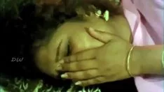 تشغيل Meghla aunt ممارسة الجنس مع dof كل الوقت في Midnox cheat husset - bdmusicz.com
