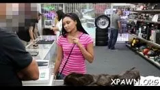 Reproduzir Agradável morena prima donna desperdiça e fode