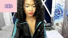 Play Rosiness garcia @ disinvest confab get unassisted to toy with her smooth-shaven kitty-cat