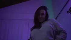 Afspelen Zaftig missy doet een fysiologische eigenschap trip de lichte fantastische teen en ons haar grote kont inluiden