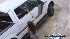 播放 Carwash out 裙子挑逗着我的风度翩翩