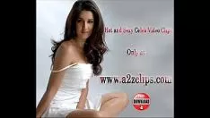 再生 Kal nau baje (wax hd 720p vocal) hot amrita rao akchaisee caravan innna