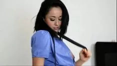 播放 呆若木鸡的面部神经 joi kiki devine