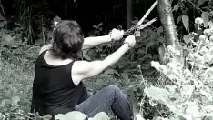 Reproducir Cé acento;dill weeda, desinhibida en el bosque