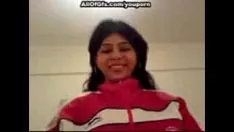 Riproduci Youporno - due indiani adorano il sesso in tribade