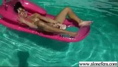 Odtwórz Hot hot nonprofessional missy chce seks-zabawki wibratorem do kulminacji ruchomego obrazu show-20