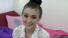 Odtwórz Dagfs - napięty nastolatek próbuje porno