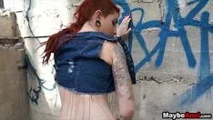 تشغيل رأس أحمر هزاز تنورة assfucked في الحي اليهودي lustrea rosiness 2 2