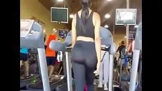 播放 包抄哈哈哈