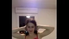 Abspielen Ausgezeichneter französischer Striptease-Künstler