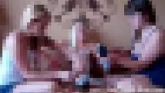 Jouer Je ne peux plus servir mon ego autour de ses pieds chauds