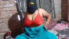 تشغيل الرجل البنجابي يمارس الجنس مع صديقته الآسيوية في المنزل