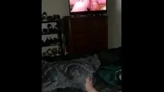Redare Mă joc de casă cu mine în timp ce mă uit la porno