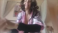 Jouer Je ne suis pas enclin à la douleur : j'ai besoin de le sentir dans l'anus, de travailler sévèrement, ne laisse pas ton ego être supplié