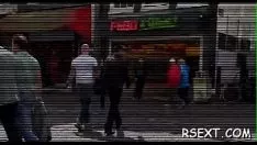 تشغيل رجل مصاب بجروح يخضع لرحلة في منطقة النزول الأحمر في أمستردام