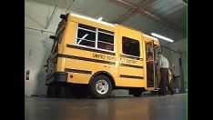 Odtwórz Civilismisy pieprzy się w autobusie w drodze na miejsce ---- hebanowe drzewo-ładne cycki-bj.fuck i nerwowy wytrysk na twarz